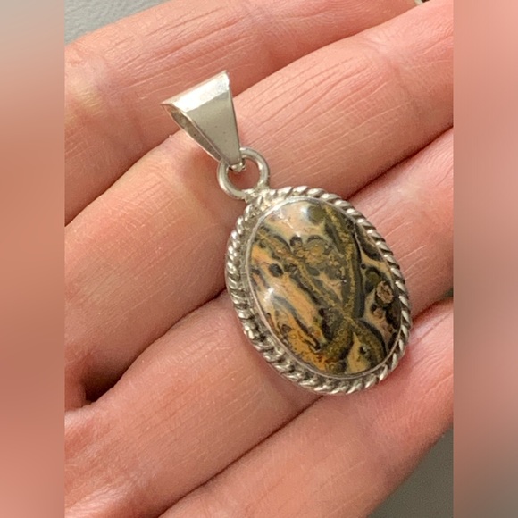 Vintage Taxco Mexico Sterling Silver 925 Leopard Skin Jasper Pendant - Picture 7 of 9